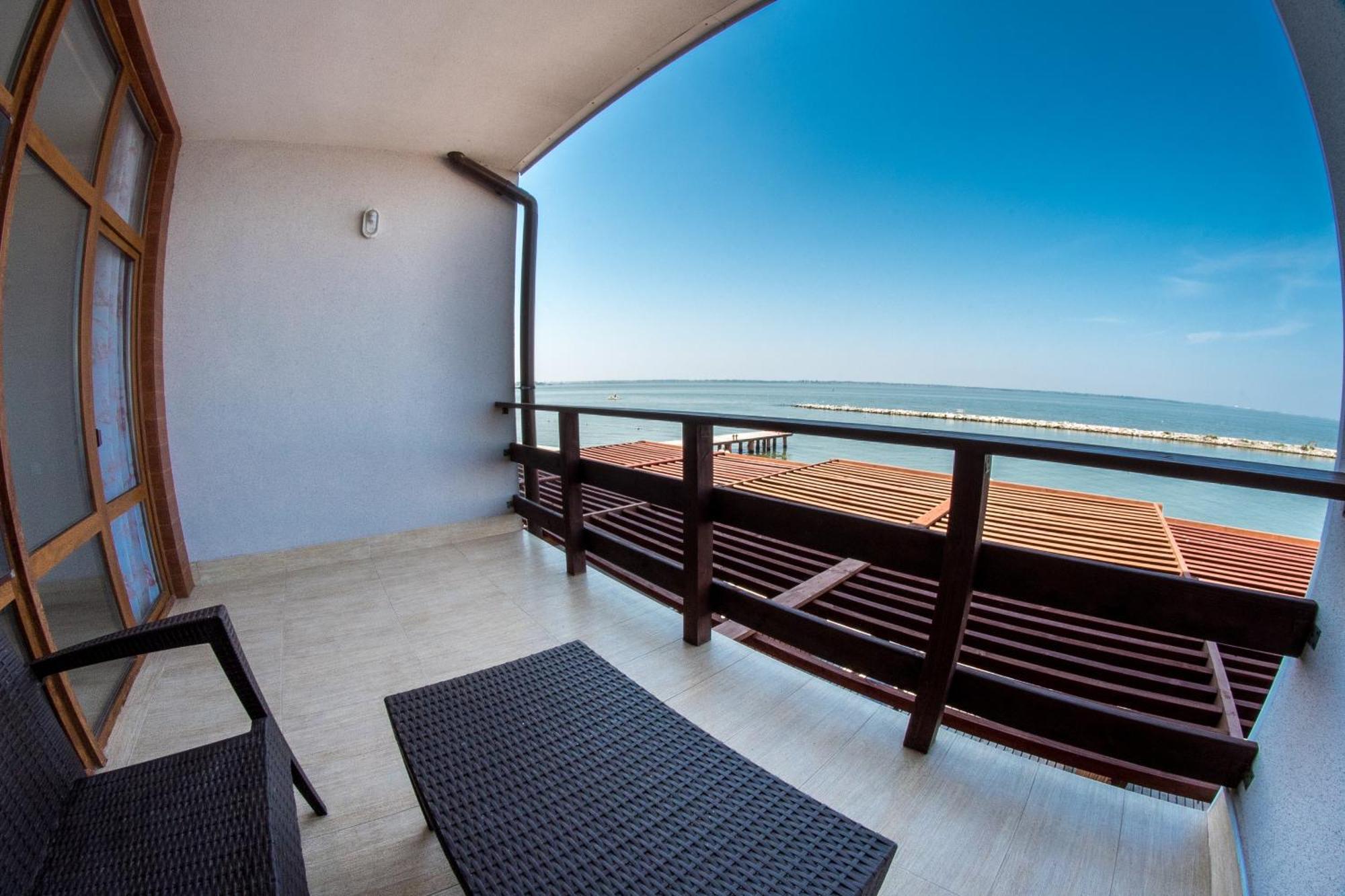 Prichal 80 Hotel Zatoka Εξωτερικό φωτογραφία